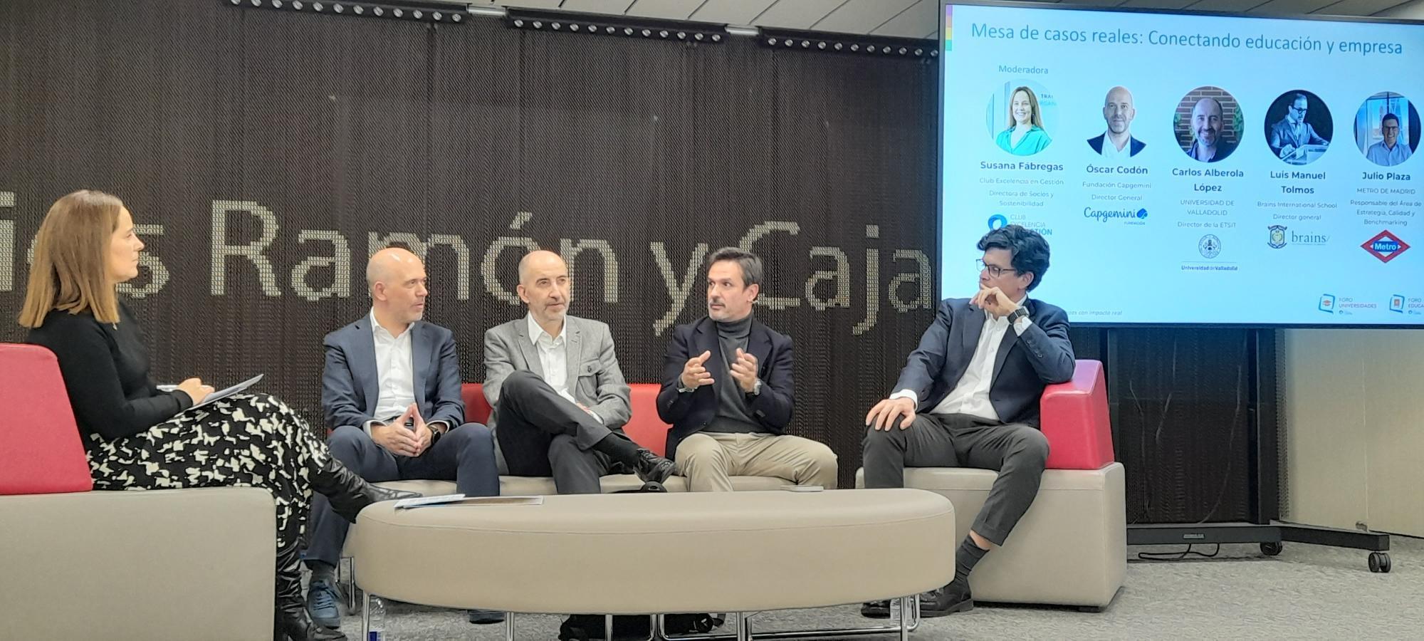 Foro Edu y Uni_mesa debate