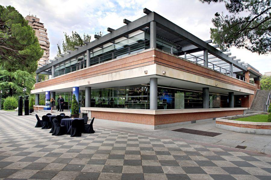 Pabellón de los jardines de Cecilio rodríguez