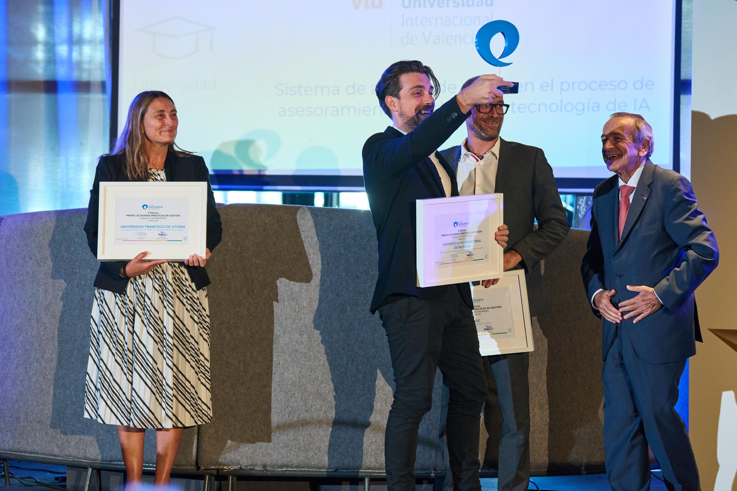 Finalistas y premiado BBPP 2022 universidad