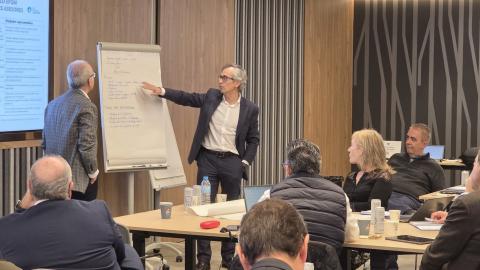 Taller de cocreación y alineamiento del Club de Evaluadores