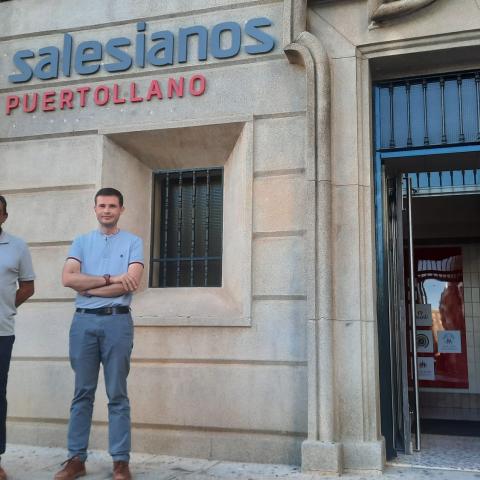 Sergio Oter Díaz Director  y Antonio Gómez que es el Responsable de Calidad SALESIANOS Puertollano